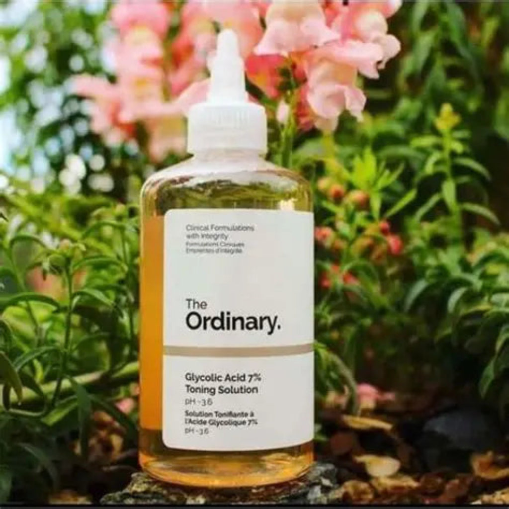 Experience the transformative power of professional-grade fruit acids with this brightening toner that reveals your most radiant skin!