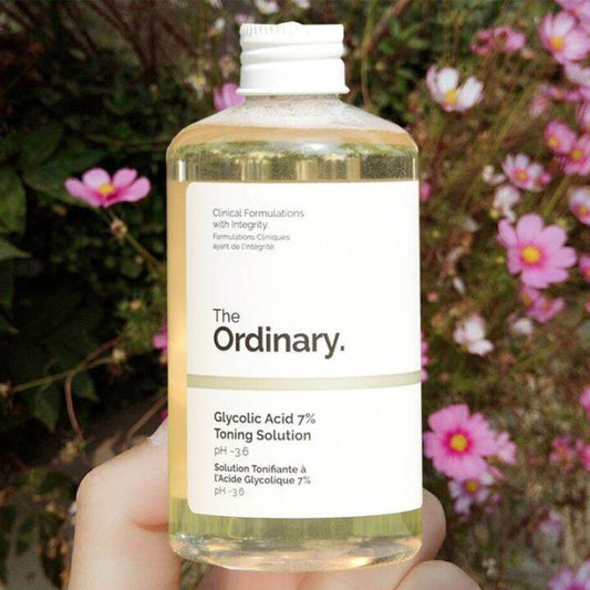 Experience the transformative power of professional-grade fruit acids with this brightening toner that reveals your most radiant skin!